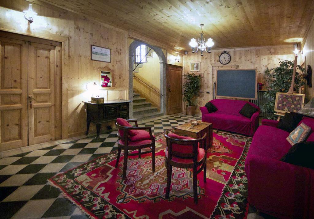 B&B Aquarelle Фаджето-Ларио Экстерьер фото